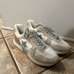 ShuShop Women's Sneakers - White, Gray, Silver, Gold